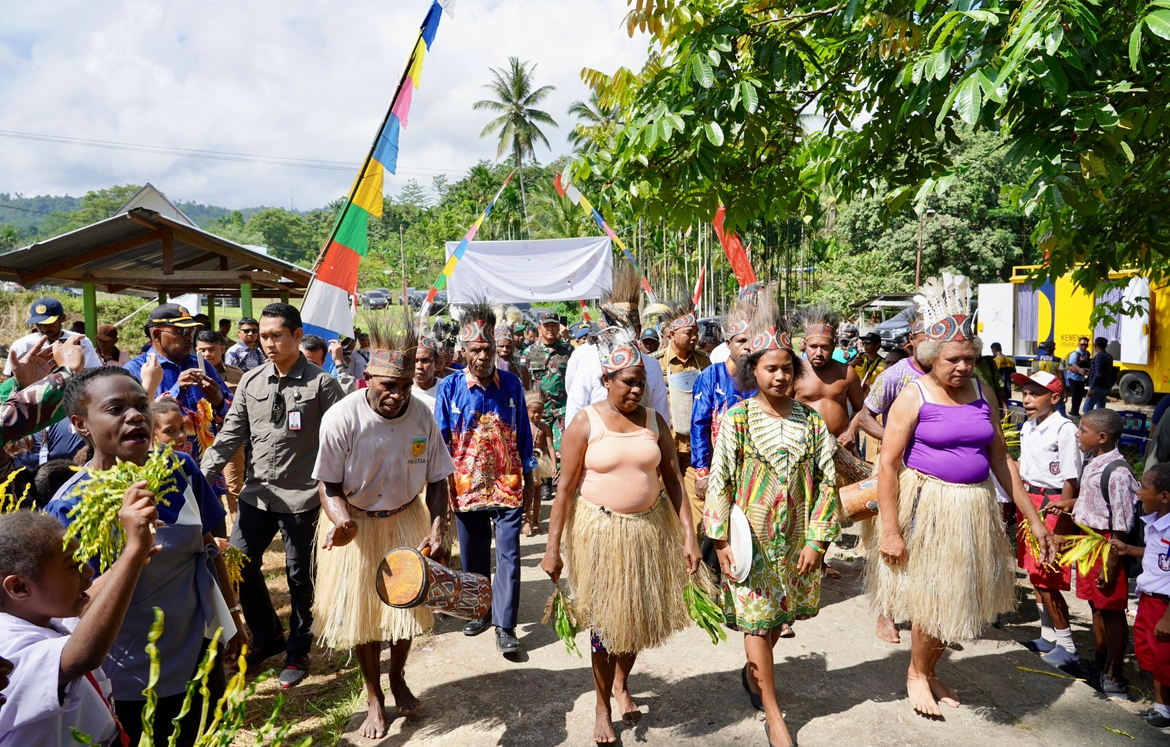 Kunjungan Perdana ke Papua, Menteri Nusron akan Sosialisasikan Pendaftaran Tanah Ulayat dan Serahkan Sertipikat Rumah Ibadah