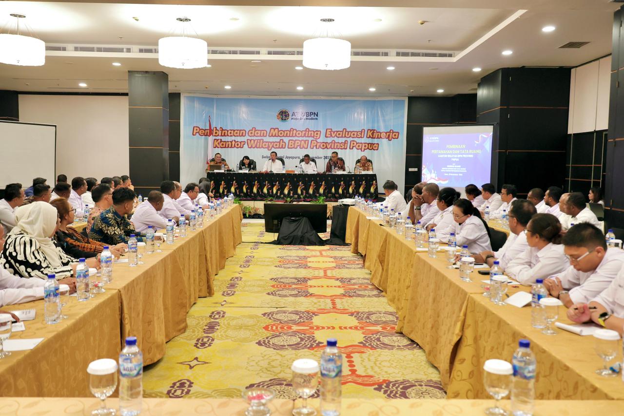 Pembinaan di Kanwil BPN Provinsi Papua, Menteri Nusron Perkuat Layanan Pertanahan: Semakin Sederhana, Semakin Baik