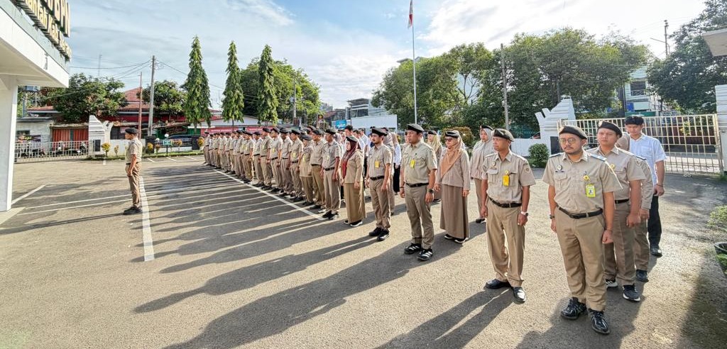 Apel pagi ini menjadi momentum untuk merefleksikan semangat pelayanan, membangun sinergi, dan memperbaiki pola kerja demi pelayanan yang semakin optimal